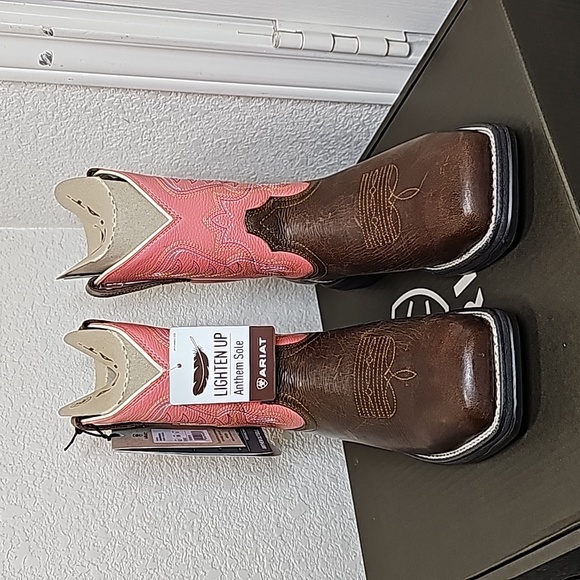 Ariat Anthem Shortie Myra Boots - Picture 4 of 13